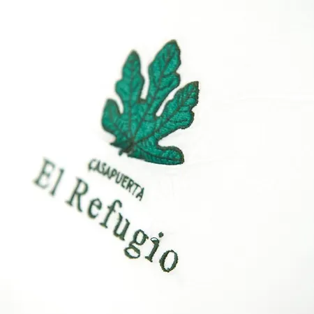 Casapuerta El Refugio 게스트하우스 *